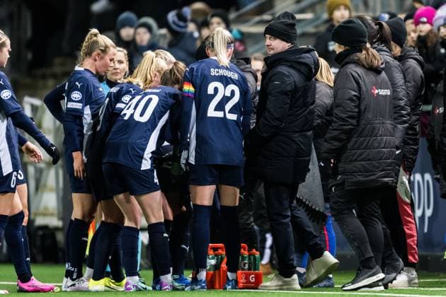 240125 Head coach Joel Kjetselberg of FC Rosengard during the UEFA Women s Champions League football match between FC Rosengard and Benfica on January 25, 2024 in Malmö. Photo: Petter Arvidson BILDBYRAN kod PA PA0740 fotboll football soccer fotball champions league fc rosengard benfica dam bbeng Copyright: PETTERxARVIDSON BB240125PA170