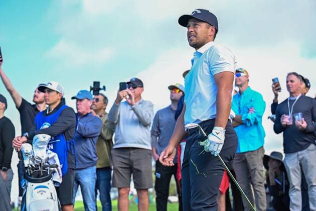 January 25, 2024: Xander Schauffele reacts to a shot from the rough on the 13th hole during the second round of the Farmers Insurance Open at Torrey Pines North in San Diego, California. CSM San Diego USA - ZUMAc04_ 20240125_zma_c04_007 Copyright: xJustinxFinex
