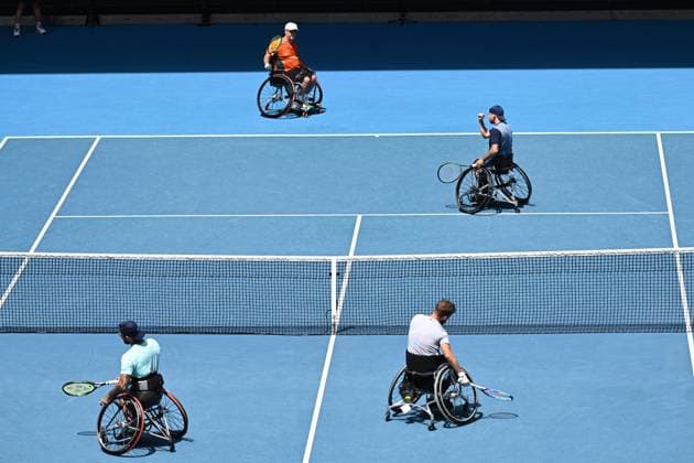 TENNIS AUSTRALIAN OPEN, (bottom) Heath Davidson of Australia and Robert Shaw of Canada in action during their Men?s Wuad Wheelchair Doubles semifinal against Andy Lapthorne of United Kingdom and David Wagner of the USA on Day 13 of the 2024 Australian Open at Melbourne Park in Melbourne, Friday, January 26, 2024. ( NO ARCHIVING, EDITORIAL USE ONLY, NO USE IN BOOKS WITHOUT CONSENT MELBOURNE VICTORIA AUSTRALIA  Copyright: xJOELxCARRETTx 20240126001893708498