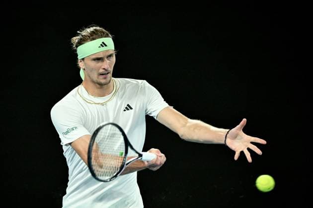 TENNIS AUSTRALIAN OPEN, Alexander Zverev of Germany in action during his Men?s semifinal against Daniil Medvedev of Russia on Day 13 of the 2024 Australian Open at Melbourne Park in Melbourne, Friday, January 26, 2024. ( NO ARCHIVING, EDITORIAL USE ONLY, NO USE IN BOOKS WITHOUT CONSENT MELBOURNE VICTORIA AUSTRALIA  Copyright: xJAMESxROSSx 20240126001893835635