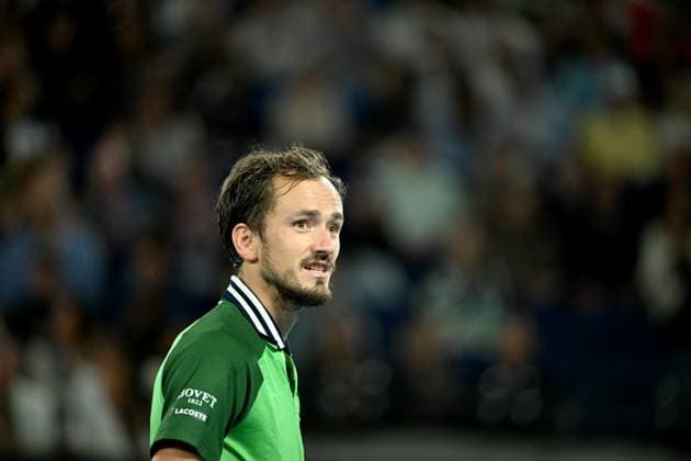 TENNIS AUSTRALIAN OPEN, Daniil Medvedev of Russia reacts during his Men?s semifinal against Alexander Zverev of Germany on Day 13 of the 2024 Australian Open at Melbourne Park in Melbourne, Friday, January 26, 2024. ( NO ARCHIVING, EDITORIAL USE ONLY, NO USE IN BOOKS WITHOUT CONSENT MELBOURNE VICTORIA AUSTRALIA  Copyright: xJAMESxROSSx 20240126001893848890