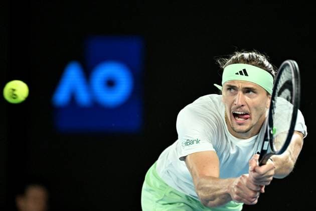 TENNIS AUSTRALIAN OPEN, Alexander Zverev of Germany in action during his Men?s semifinal against Daniil Medvedev of Russia on Day 13 of the 2024 Australian Open at Melbourne Park in Melbourne, Friday, January 26, 2024. ( NO ARCHIVING, EDITORIAL USE ONLY, NO USE IN BOOKS WITHOUT CONSENT MELBOURNE VICTORIA AUSTRALIA  Copyright: xJAMESxROSSx 20240126001893849384