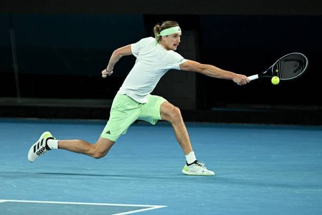 TENNIS AUSTRALIAN OPEN, Alexander Zverev of Germany in action during his Men?s semifinal against Daniil Medvedev of Russia on Day 13 of the 2024 Australian Open at Melbourne Park in Melbourne, Friday, January 26, 2024. ( NO ARCHIVING, EDITORIAL USE ONLY, NO USE IN BOOKS WITHOUT CONSENT MELBOURNE VICTORIA AUSTRALIA  Copyright: xJAMESxROSSx 20240126001893888497