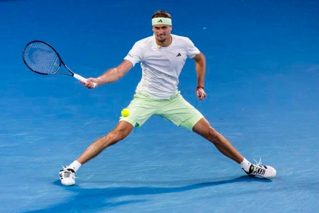MELBOURNE, VIC - JANUARY 26: Alexander Zverev of Germany in action during the semifinals of the 2024 Australian Open on January 26 2024, at Melbourne Park in Melbourne, Australia. (Photo by Jason Heidrich Icon Sportswire) TENNIS: JAN 26 Australian Open EDITORIAL USE ONLY Icon240126180