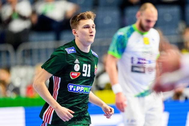 240126 Bence Imre of Hungary during the EHF European Handball Championship match between Hungary and Slovenia on January 26, 2024 in Hamburg. Photo: Ludvig Thunman BILDBYRAN kod LT LT0594 handball handboll handball handbolls-em 2024 hungary slovenien slovenia ehf european handball championship day 16 bbeng Copyright: LUDVIGxTHUNMAN BB240126LT011