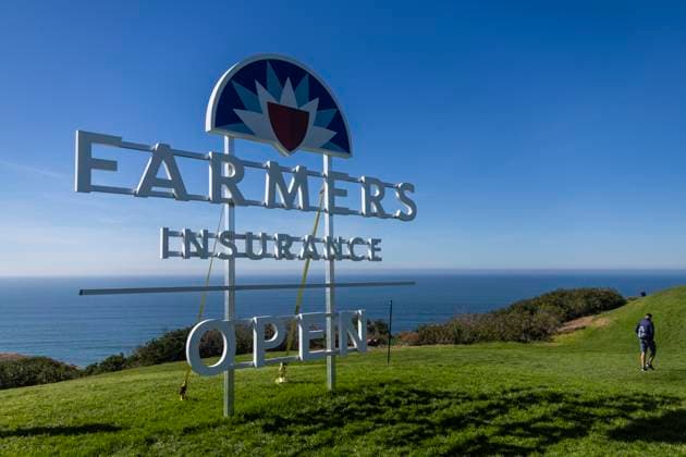 LA JOLLA, CA - JANUARY 26: A large sign for the Farmers Insurance Open seen by the third green, seen during the third round of the PGA, Golf Herren Tour Farmer™s Insurance Open, at Torrey Pines Golf Course, Friday, January 26, 2024, in La Jolla, California. (Photo by Tony Ding Icon Sportswire) GOLF: JAN 26 PGA Farmers Insurance Open EDITORIAL USE ONLY Icon46520240126031