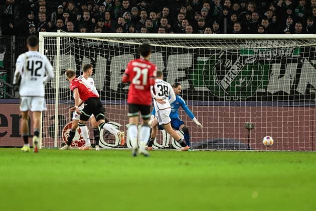 2. Bundesliga - Hannover 06 - 1. FC Nürnberg am 26.01.2024 in der HDI Arena in Hannover Tor zum 2:0. Torschuetze Torschütze Havard Nielsen (Hannover 96) mit dem Treffer zum 2:0.