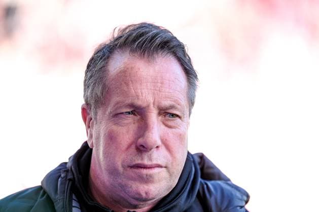 Markus Kauczinski (SV Wehen Wiesbaden, Trainer), GER, SV Wehen Wiesbaden vs. Hertha BSC, Fussball, 2. Bundesliga, 19. Spieltag, Spielzeit 2023 2024, 27.01.2024 DFL REGULATIONS PROHIBIT ANY USE OF PHOTOGRAPHS AS IMAGE SEQUENCES AND OR QUASI-VIDEO GER, SV Wehen Wiesbaden vs. Hertha BSC, Fussball, 2. Bundesliga, 19. Spieltag, Spielzeit 2023 2024, 27.01.2024 Wiesbaden