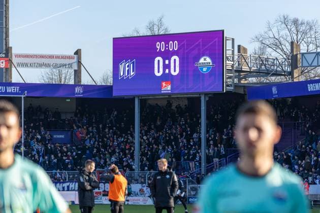 Endstand GER, VfL Osnabrueck vs. SC Paderborn 07, Fußball, 2. Bundesliga, 19. Spieltag, Spielzeit 2023 2024, 27.01.2024 DFL REGULATIONS PROHIBIT ANY USE OF PHOTOGRAPHS AS IMAGE SEQUENCES AND OR QUASI-VIDEO VfL Osnabrueck vs. SC Paderbron 07, Fußball, 2. Bundesliga, 19. Spieltag, Spielzeit 2023 2024, 27.01.2024 Osnabrueck