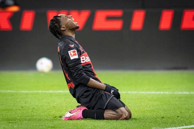 Sport Themen der Woche KW04 Sport Bilder des Tages 1. Fußball-Bundesliga, Bayer 04 Leverkusen - Borussia Mönchengladbach, 27.01.2024 Jeremie Frimpong (Bayer 04 Leverkusen, Nr. 30) ärgert sich über eine vergebene Chance; Leverkusen, 27.01.2024: 19. Spieltag der 1. Fußball-Bundesliga, Bayer 04 Leverkusen - Borussia Mönchengladbach, BayArena, Leverkusen. DFL REGULATIONS PROHIBIT ANY USE OF PHOTOGRAPHS AS IMAGE SEQUENCES AND OR QUASI-VIDEO. *** 1 Soccer Bundesliga, Bayer 04 Leverkusen Borussia Mönchengladbach, 27 01 2024 Jeremie Frimpong Bayer 04 Leverkusen, No. 30 is annoyed about a missed chance Leverkusen, 27 01 2024 19 Matchday of 1 Soccer Bundesliga, Bayer 04 Leverkusen Borussia Mönchengladbach, BayArena, Leverkusen DFL REGULATIONS PROHIBIT ANY USE OF PHOTOGRAPHS AS IMAGE SEQUENCES AND OR QUASI VIDEO Copyright: xBEAUTIFULxSPORTS AxelxKohringx