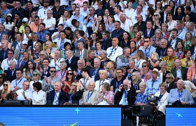 TENNIS AUSTRALIAN OPEN, Spectators including Australian Prime Minister Anthony Albanese are seen during the Men?s Singles final between Jannik Sinner of Italy and Daniil Medvedev of Russia on Rod Laver Arena on Day 15 of the 2024 Australian Open at Melbourne Park in Melbourne, Sunday, January 28, 2024. ( NO ARCHIVING, EDITORIAL USE ONLY, NO USE IN BOOKS WITHOUT CONSENT MELBOURNE VICTORIA AUSTRALIA  Copyright: xJAMESxROSSx 20240128001894708139