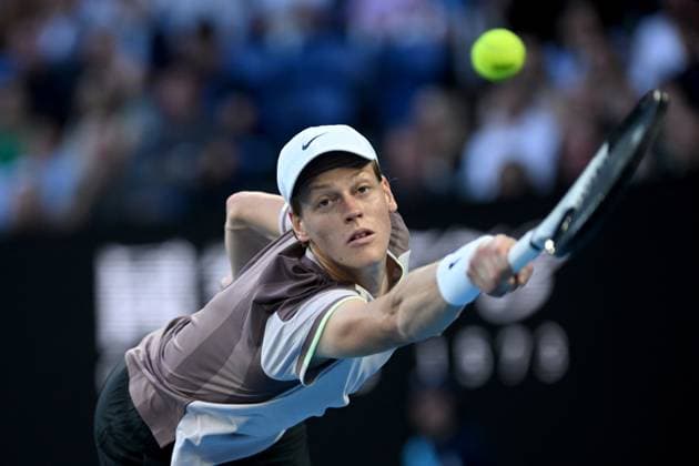 TENNIS AUSTRALIAN OPEN, Jannik Sinner of Italy in action during the Men?s Singles final against Daniil Medvedev of Russia on Rod Laver Arena on Day 15 of the 2024 Australian Open at Melbourne Park in Melbourne, Sunday, January 28, 2024. ( NO ARCHIVING, EDITORIAL USE ONLY, NO USE IN BOOKS WITHOUT CONSENT MELBOURNE VICTORIA AUSTRALIA  Copyright: xJOELxCARRETTx 20240128001894711012