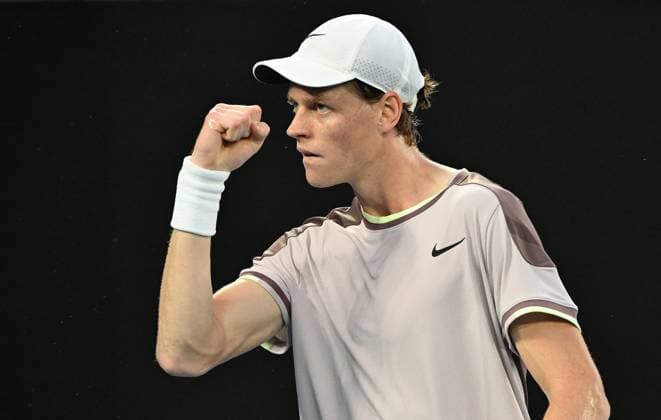 TENNIS AUSTRALIAN OPEN, Jannik Sinner of Italy reacts during the Men?s Singles final against Daniil Medvedev of Russia on Rod Laver Arena on Day 15 of the 2024 Australian Open at Melbourne Park in Melbourne, Sunday, January 28, 2024. ( NO ARCHIVING, EDITORIAL USE ONLY, NO USE IN BOOKS WITHOUT CONSENT MELBOURNE VICTORIA AUSTRALIA  Copyright: xJAMESxROSSx 20240128001894718245