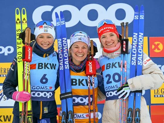 Sport Themen der Woche KW04 Sport Bilder des Tages NORDIC SKIING - FIS WC Goms GOMS,SWITZERLAND,28.JAN.24 - NORDIC SKIING, CROSS COUNTRY SKIING - FIS World Cup, 20km mass start, free, ladies. Image shows the podium: Frida Karlsson (SWE), Jessie Diggins (USA) and Nadine Faehndrich (SUI)2.  GEPAxpictures xOliverxLerch