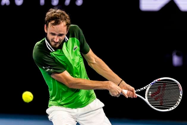 MELBOURNE, VIC - JANUARY 28: Daniil Medvedev of Russia in action during the finals of the 2024 Australian Open on January 28 2024, at Melbourne Park in Melbourne, Australia. (Photo by Jason Heidrich Icon Sportswire) TENNIS: JAN 28 Australian Open EDITORIAL USE ONLY Icon240128221