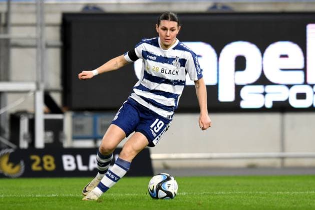 Antonia Halverkamps ( MSV Duisburg Frauen ). GER, MSV Duisburg Frauen vs 1 FC Nuernberg Frauen, Fussball, Bundesliga,11. Spieltag Spielzeit 2023 2024, 28.01.2024 DFL DFB REGULATIONS PROHIBIT ANY USE OF PHOTOGRAPHS AS IMAGE SEQUENCES AND OR QUASI-VIDEO GER, MSV Duisburg Frauen vs 1 FC Nuernberg Frauen, Fussball, Bundesliga,11. Spieltag Spielzeit 2023 2024, 28.01.2024 Duisburg Copyright: xEibner-Pressefoto ThomasxThienelx EP_TTL