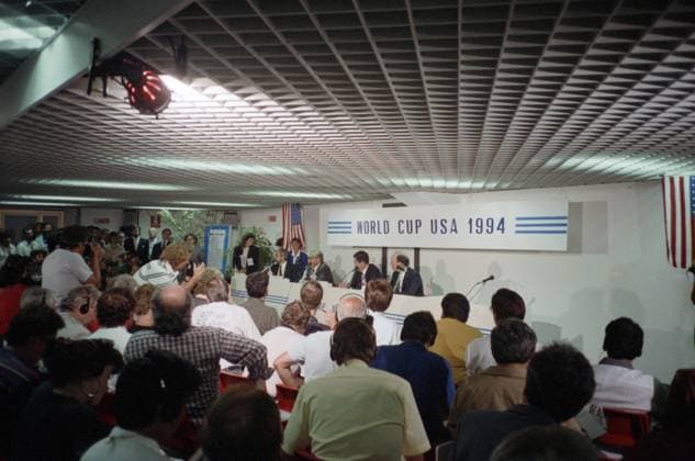 July 1-8, 1990. Italy. A delegation from the United States of America speaks during a press conference, PK, Pressekonferenz on the future 1994 World Cup in the United States. The exact date of the photograph is unknown. Igor Utkin TASS  14792683