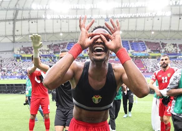Bilder des Jahres 2024, Sport 01 Januar Sport Themen der Woche KW05 Sport Bilder des Tages (240129) -- DOHA, Jan. 29, 2024 -- Jordan s Abdallah Nasib celebrates after the round of 16 match between Iraq and Jordan at AFC Asian Cup Qatar 2023 in Doha, Qatar, Jan. 29, 2024. ) (SP)QATAR-DOHA-FOOTBALL-AFC ASIAN CUP-IRAQ VS JORDAN CaoxCan 