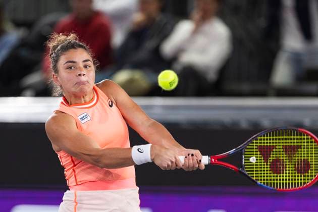 TENNIS - WTA, Tennis Damen Upper Austria Ladies Linz LINZ,AUSTRIA,29.JAN.24 - TENNIS - WTA Tour, Upper Austria Ladies Linz. Image shows Jasmine Paolini (ITA).  GEPAxpictures xGintarexKarpaviciute
