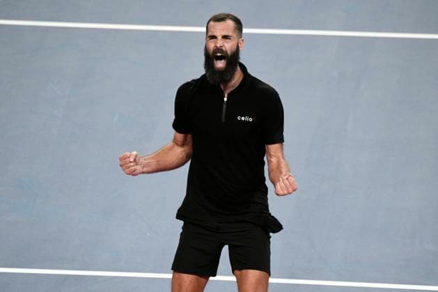 MONTPELLIER, FRANCE - JANUARY 29 : Benoit PAIRE (FRA) wins the 1st round of the ATP, Tennis Herren 250 Open Sud de France tournament against Andy MURRAY (GBR) in Montpellier, France on January 29th, 2024. TENNIS : Open Sud de France ATP 250 - 29 01 2024 ValentinaClaret Panoramic 
