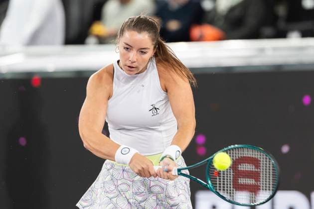 TENNIS - WTA, Tennis Damen Upper Austria Ladies Linz LINZ,AUSTRIA,30.JAN.24 - TENNIS - WTA Tour, Upper Austria Ladies Linz. Image shows Jodie Burrage (GBR).  GEPAxpictures xGintarexKarpaviciute