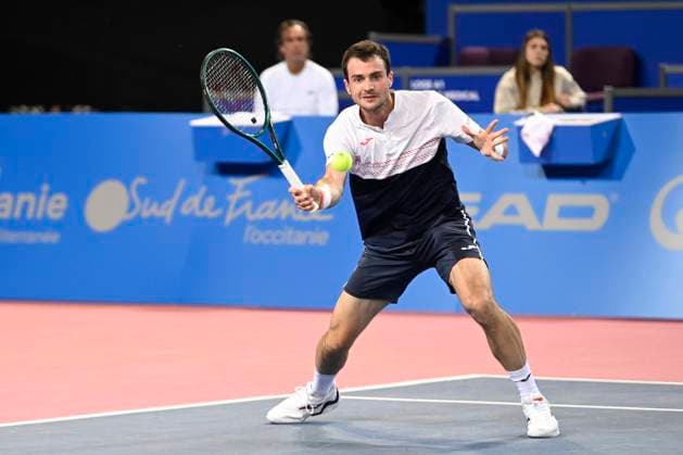 MONTPELLIER, FRANCE - JANUARY 29 : Jaume MUNAR (ESP) vs. Pedro MARTINEZ (ESP) during the 1st round of the ATP, Tennis Herren 250 Open Sud de France tournament against Benoit PAIRE (FRA) in Montpellier, France on January 29th, 2024 TENNIS : Open Sud de France ATP 250 - 29 01 2024 ValentinaClaret Panoramic 