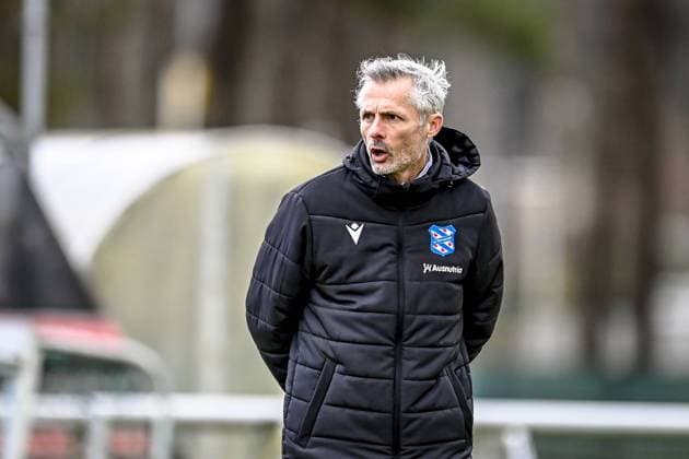 ARNHEM, 30-01-2024, GelreDome, football, Dutch Eredivisie, season 2023 2024, Match between Vitesse and Heerenveen (friendly), final result 1-2, SC Heerenveen coach Kees van Wonderen Vitesse - Heerenveen (friendly)  x24057599x Copyright: