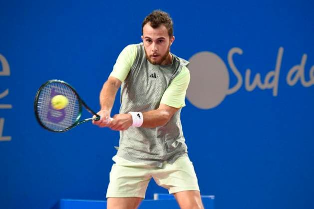 MONTPELLIER, FRANCE - JANUARY 30 : Hugo GASTON (FRA) during the 1st round of the ATP, Tennis Herren 250 Open Sud de France tournament against Denis SHAPOVALOV (CAN) in Montpellier, France on January 30th, 2024. TENNIS : Open Sud de France ATP 250 - 30 01 2024 ValentinaClaret Panoramic 