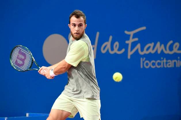 MONTPELLIER, FRANCE - JANUARY 30 : Hugo GASTON (FRA) during the 1st round of the ATP, Tennis Herren 250 Open Sud de France tournament against Denis SHAPOVALOV (CAN) in Montpellier, France on January 30th, 2024. TENNIS : Open Sud de France ATP 250 - 30 01 2024 ValentinaClaret Panoramic 