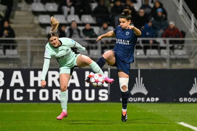 Maren Mjelde ( 18 - Chelsea ) and Mathilde BOURDIEU ( 9 - PFC ) during the UEFA Women s Champions League match between PFC and Chelsea at Stade Charlety on January 30, 2024 in Paris, France. ( Photo by federico pestellini panoramic ) - FOOTBALL : PFC vs Chelsea - Ligue des Champions Feminine - 30 01 2024 FedericoPestellini Panoramic 