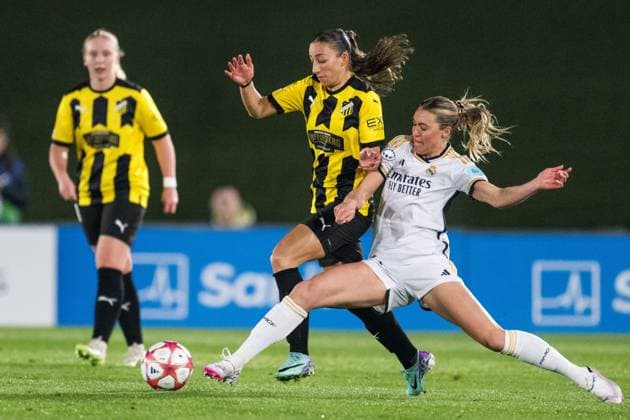 240130 Rusul Rosa Kafaji of Häcken and Freja Olofsson of Real Madrid during the UEFA Women s Champions League football match between Real Madrid and Häcken on January 30, 2024 in Madrid. Photo: Mathias Bergeld BILDBYRAN kod MB MB0845 fotboll football soccer fotball champions league real madrid häcken dam bbeng women kvinner Copyright: MATHIASxBERGELD BB240130MB029