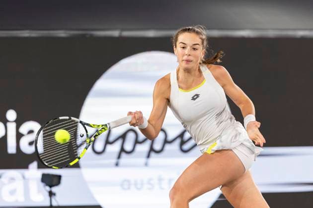 TENNIS - WTA, Tennis Damen Upper Austria Ladies Linz LINZ,AUSTRIA,30.JAN.24 - TENNIS - WTA Tour, Upper Austria Ladies Linz. Image shows Lucia Bronzetti (ITA).  GEPAxpictures xGintarexKarpaviciute