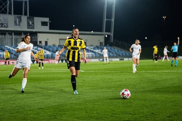 240130 Rusul Rosa Kafaji of Häcken reacts during the UEFA Women s Champions League football match between Real Madrid and Häcken on January 30, 2024 in Madrid. Photo: Mathias Bergeld BILDBYRAN kod MB MB0845 fotboll football soccer fotball champions league real madrid häcken dam bbeng women kvinner Copyright: MATHIASxBERGELD BB240130MB035