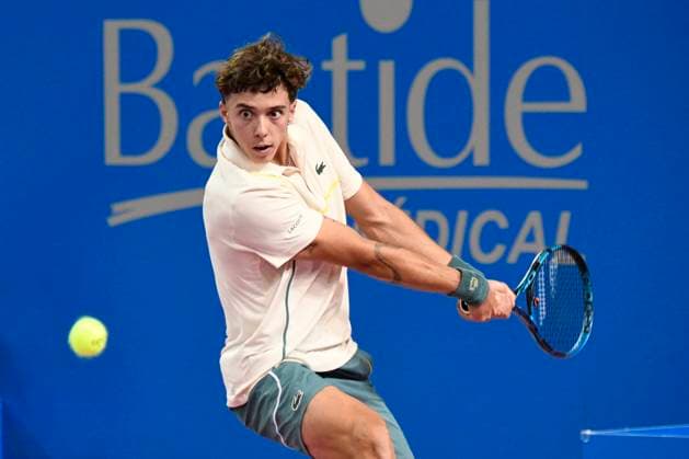 MONTPELLIER, FRANCE - JANUARY 30 : Arthur CAZAUX (FRA) during the 1st round of the ATP, Tennis Herren 250 Open Sud de France tournament vs. Maximilian MARTERER (GBR) in Montpellier, France on January 30th, 2024. TENNIS : Open Sud de France ATP 250 - 30 01 2024 ValentinaClaret Panoramic 