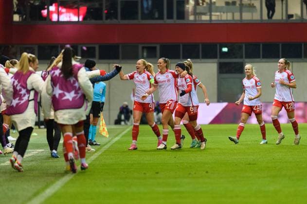 Players of FC Bayern Munich celebrating the opening goal during the UEFA Womens Champions League group stage match between FC Bayern Munich and Paris Saint Germain at FC Bayern Campus in Munich, Germany. (Sven Beyrich SPP) Copyright: xSvenxBeyrich SPPx spp-en-SvBe-20240130-D4S_4208