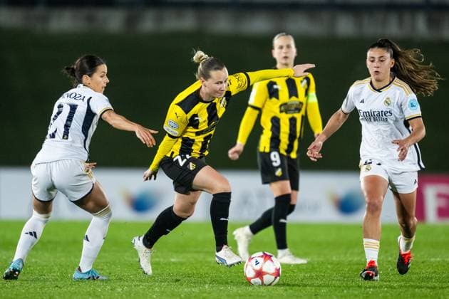 240130 Zornoza of Real Madrid and Marika Bergman Lundin of Häcken during the UEFA Women s Champions League football match between Real Madrid and Häcken on January 30, 2024 in Madrid. Photo: Mathias Bergeld BILDBYRAN kod MB MB0845 fotboll football soccer fotball champions league real madrid häcken dam bbeng women kvinner Copyright: MATHIASxBERGELD BB240130MB098