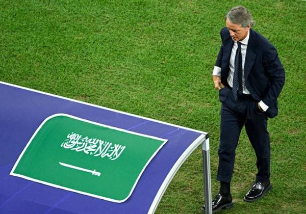 (240131) -- DOHA, Jan. 31, 2024 -- Saudi Arabia s head coach Roberto Mancini reacts during the round of 16 match between Saudi Arabia and South Korea at AFC Asian Cup Qatar 2023 in Doha, Qatar, Jan. 30, 2024. ) (SP)QATAR-DOHA-FOOTBALL-AFC ASIAN CUP-KSA VS KOR SunxFanyue 