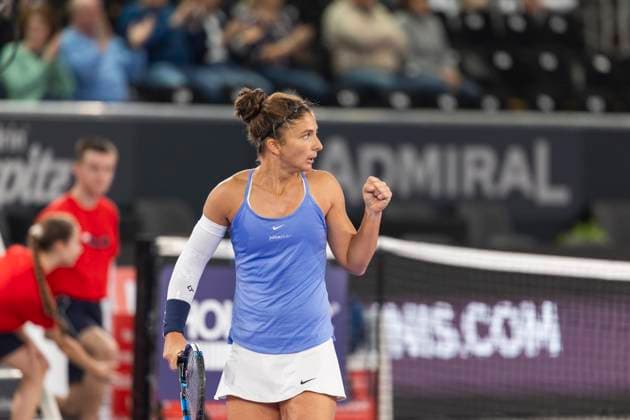 TENNIS - WTA, Tennis Damen Upper Austria Ladies Linz LINZ,AUSTRIA,31.JAN.24 - TENNIS - WTA Tour, Upper Austria Ladies Linz. Image shows Sara Errani (ITA).  GEPAxpictures xGintarexKarpaviciute