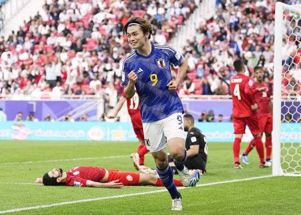 Sport Themen der Woche KW05 Sport Bilder des Tages Football: Asian Cup Japan s Ayase Ueda (9) reacts after scoring a goal in the second half of a last-16 match against Bahrain at the Asian Cup football tournament on Jan. 31, 2024, in Doha, Qatar.  A14AA0002402665P