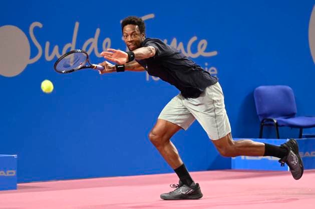 MONTPELLIER, FRANCE - JANUARY 31 : Gael MONFILS (FRA) deception during the 1st round of the ATP, Tennis Herren 250 Open Sud de France tournament vs. Flavio COBOLLI (ITA) in Montpellier, France on January 31st, 2024. TENNIS : Open Sud de France ATP 250 - 31 01 2024 ValentinaClaret Panoramic 