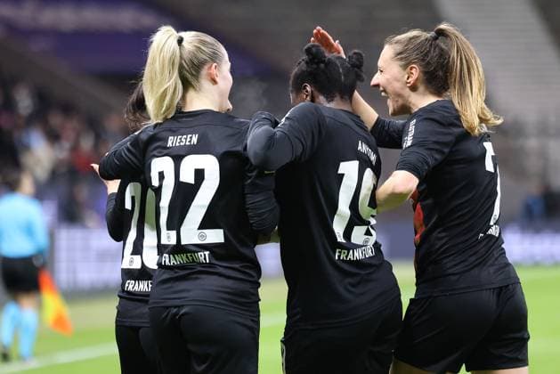 Deutsche Bank Park, Frankfurt Main Germany 31.01.2024 UEFA Women s Champions League match Grouppe A SGE Eintracht Frankfurt - Rosengard v.l., Ilayda Acikgöz (Eintracht Frankfurt), Nadine Riesen (Eintracht Frankfurt), Etonam Nicole Anyomi (Eintracht Frankfurt), Lara Prasnikar (Eintracht Frankfurt)Torjubel, Goal celebration, celebrate the goal Copyright: JoaquimxFerreira