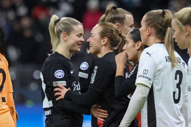 31.01.2024, xusrbx, Fussball Champions League Frauen, Eintracht Frankfurt Frauen - FC Rosengard emspor, v.l. (DFL DFB REGULATIONS PROHIBIT ANY USE OF PHOTOGRAPHS as IMAGE SEQUENCES and or QUASI-VIDEO) Frankfurt am Main