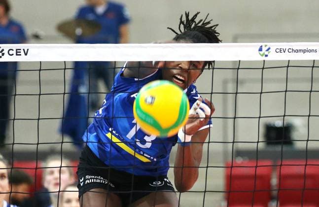 BAU 01.02.2024, Deutschland, Stuttgart Volleyball Champions League, Allianz MTV Stuttgart vs. SC Potsdam, Krystal Rivers (MTV)
