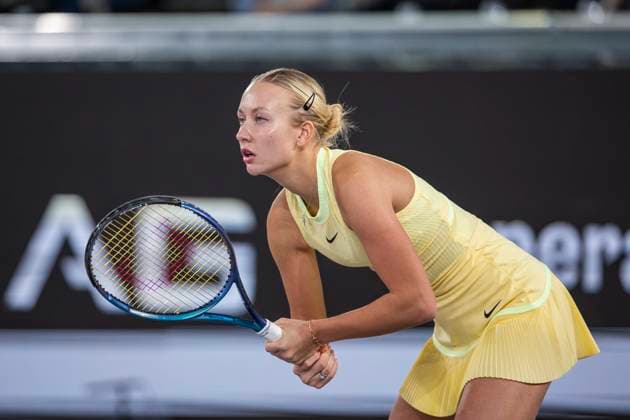 TENNIS - WTA, Tennis Damen Upper Austria Ladies Linz LINZ,AUSTRIA,02.FEB.24 - TENNIS - WTA Tour, Upper Austria Ladies Linz. Image shows Anastasia Potapova (RUS).  GEPAxpictures xGintarexKarpaviciute
