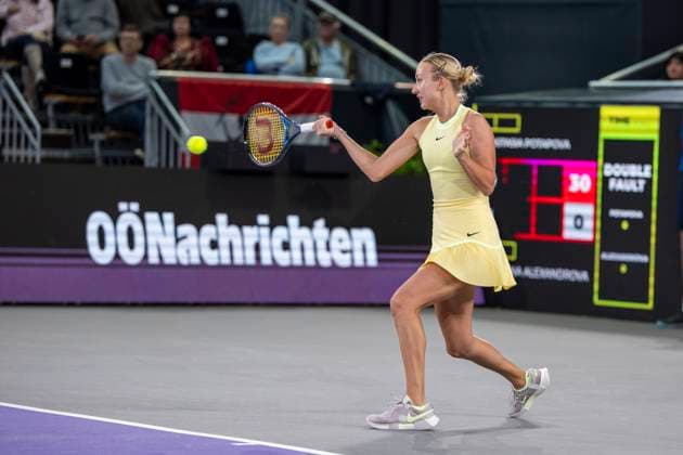 TENNIS - WTA, Tennis Damen Upper Austria Ladies Linz LINZ,AUSTRIA,02.FEB.24 - TENNIS - WTA Tour, Upper Austria Ladies Linz. Image shows Anastasia Potapova (RUS).  GEPAxpictures xGintarexKarpaviciute