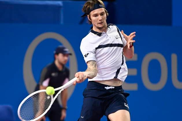 MONTPELLIER, FRANCE - FEBRUARY 3 : Alexander BUBLIK (KAZ) during the 1 2 final of the ATP, Tennis Herren 250 Open Sud de France tournament vs. Felix AUGER-ALIASSIME (CAN) in Montpellier, France on February 3rd, 2024. TENNIS : Open Sud de France ATP 250 - 03 02 2024 ValentinaClaret Panoramic 