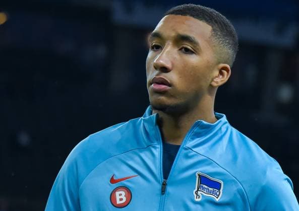 Fussball 2. Bundesliga, Hertha BSC - Hamburger SV 03.02.2024, xdanx, Fussball 2. Bundesliga, Hertha BSC - Hamburger SV, v.l. Herthas Neuzugang Ibrahim Maza vor dem Spiel. (DFL DFB REGULATIONS PROHIBIT ANY USE OF PHOTOGRAPHS as IMAGE SEQUENCES and or QUASI-VIDEO) Foto: Daniel Lakomski Mix1 Berlin Olympiastadion Berlin Berlin Deutschland (DE)