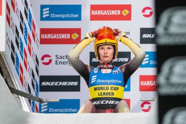 Bilder des Jahres 2024, Sport 02 Feburar Sport Themen der Woche KW05 Sport Bilder des Tages Julia Taubitz (Deutschland) am Start, GER, FIL Luge Rodel Weltcup, Einsitzer Damen, Sachsen Energie Eiskanal Altenberg, 04.02.2024 GER, FIL Luge Rodel Weltcup, Einsitzer Damen, Sachsen Energie Eiskanal Altenberg, 04.02.2024 Altenberg *** Julia Taubitz Germany at the start, GER, FIL Luge Luge World Cup, Single Seater Ladies, Sachsen Energie Eiskanal Altenberg, 04 02 2024 GER, FIL Luge Luge World Cup, Single Seater Ladies, Sachsen Energie Eiskanal Altenberg, 04 02 2024 Altenberg Copyright: xEibner-Pressefoto Memmlerx EP_MMR