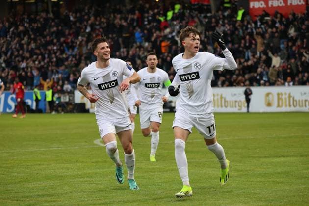 04.02.2024, Fussball, Herren, 2. Bundesliga, Saison 2023 2024, SV 07 Elversberg - 1. FC Kaiserslautern, Torjubel zum 1:0, Torschütze: Paul Wanner (SV 07 Elversberg) Elversberg Ursapharm-Arena an der Kaiserlinde Saarland Deutschland (DE)