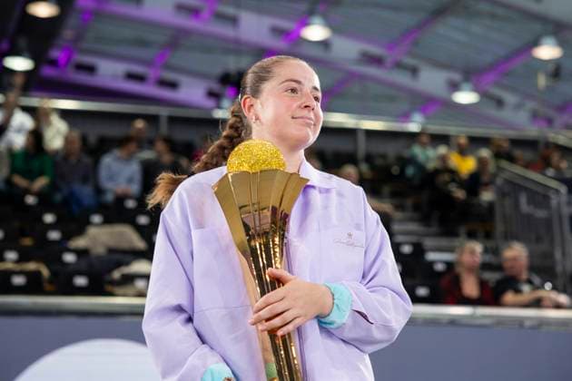 TENNIS - WTA, Tennis Damen Upper Austria Ladies Linz LINZ,AUSTRIA,04.FEB.24 - TENNIS - WTA Tour, Upper Austria Ladies Linz, award ceremony. Image shows Jelena Ostapenko (LAT).  GEPAxpictures xGintarexKarpaviciute